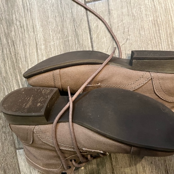 Women’s Skechers ankle boots - Picture 7 of 7